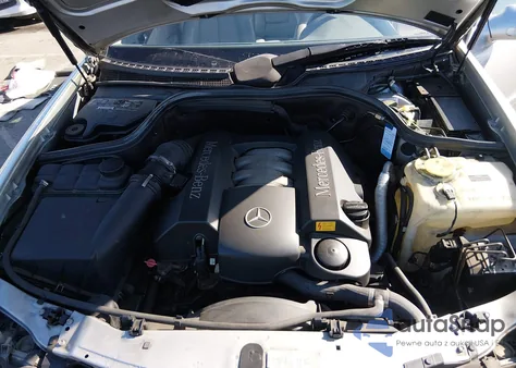 2000 Mercedes-Benz Clk 320 z USA, uszkodzony, nr VIN WDBLJ65G2YF149732